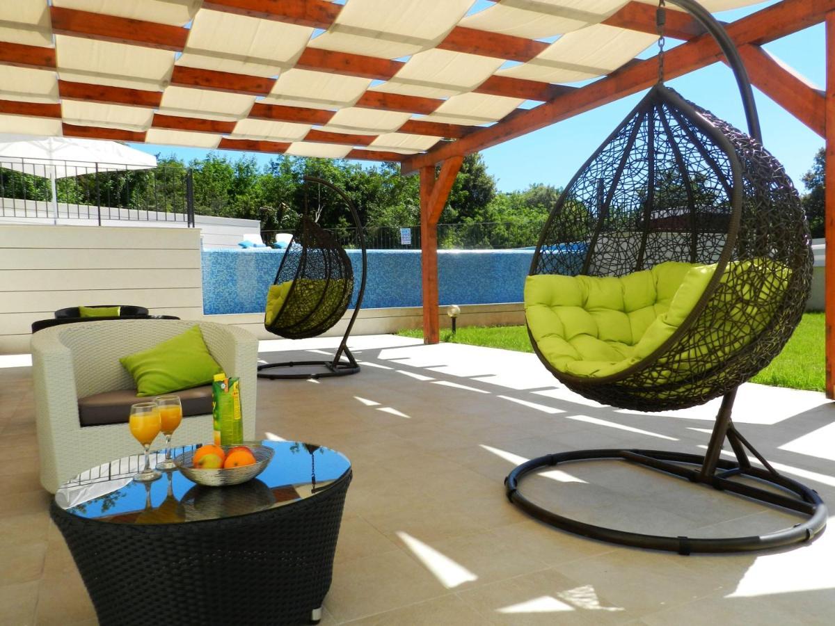 Yourcroatiaholiday - Villa With 6 Rooms Drenje  ภายนอก รูปภาพ