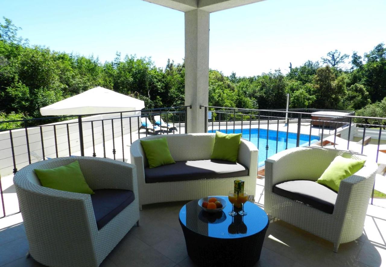 Yourcroatiaholiday - Villa With 6 Rooms Drenje  ภายนอก รูปภาพ