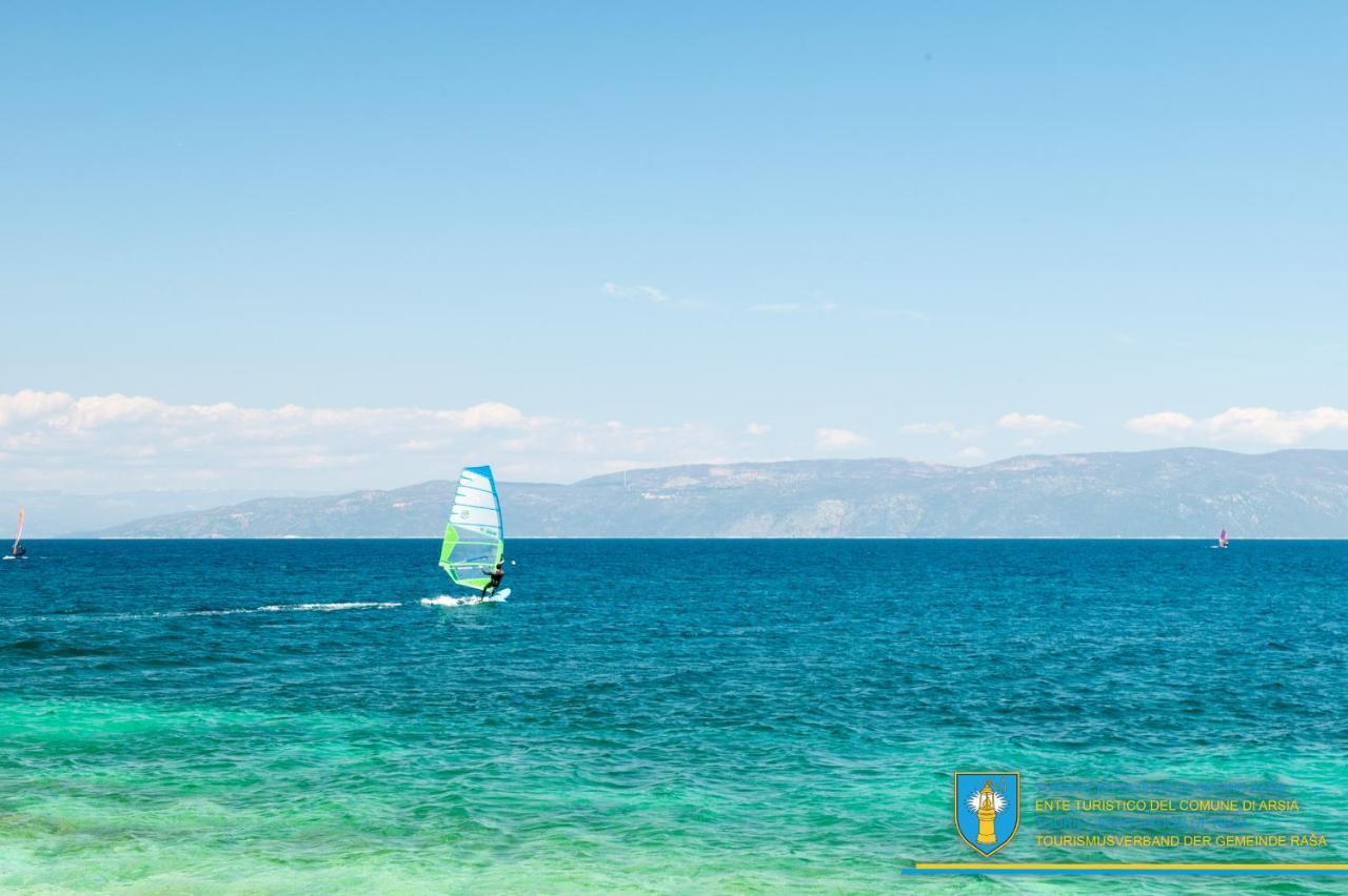 Yourcroatiaholiday - Villa With 6 Rooms Drenje  ภายนอก รูปภาพ