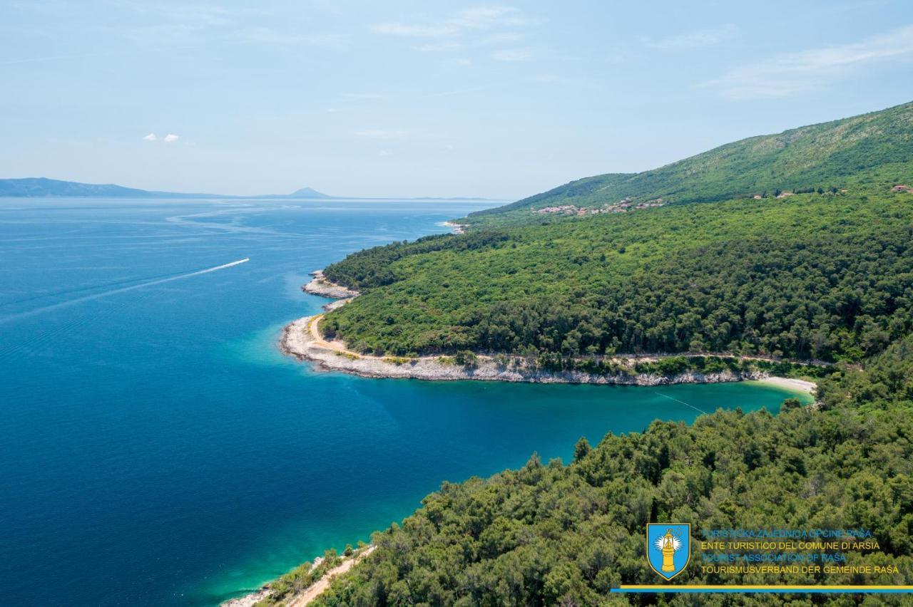 Yourcroatiaholiday - Villa With 6 Rooms Drenje  ภายนอก รูปภาพ