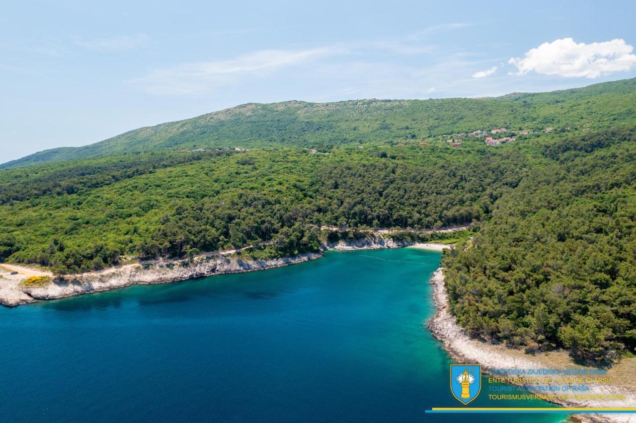 Yourcroatiaholiday - Villa With 6 Rooms Drenje  ภายนอก รูปภาพ